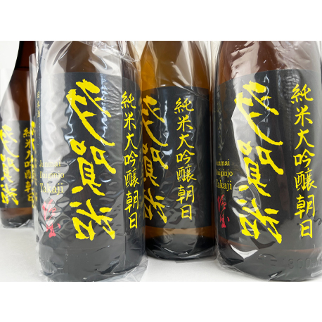 2025年3月18日蔵出し　裏多賀治　純米大吟醸朝日　 無濾過生原酒2024BY　1800ml