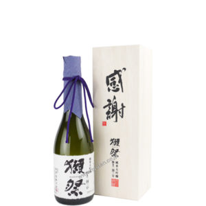 獺祭　純米大吟醸　磨きニ割三分　720ml　感謝木箱入