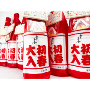 雪の茅舎　初春大入　純米吟醸酒　金箔付き1800ml　1